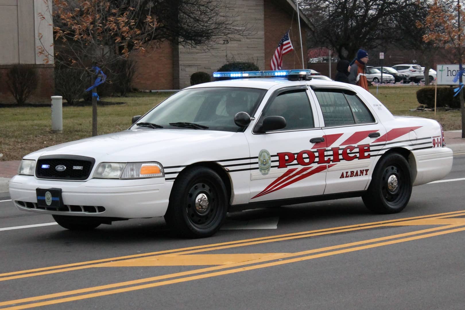 albany_police_ford_crown_victoria_-_ohio_51866061872