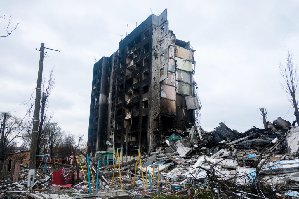 destruction-in-bolodnyaska-in-kyiv-ukraine-5-apr-2022