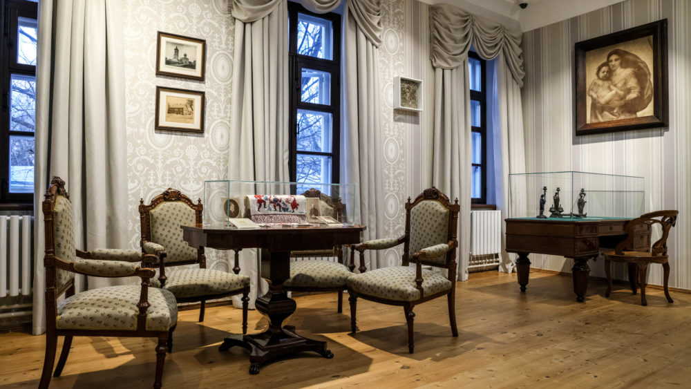 russia-dostoevsky-house-museum-opens-after-restoration-in-moscow