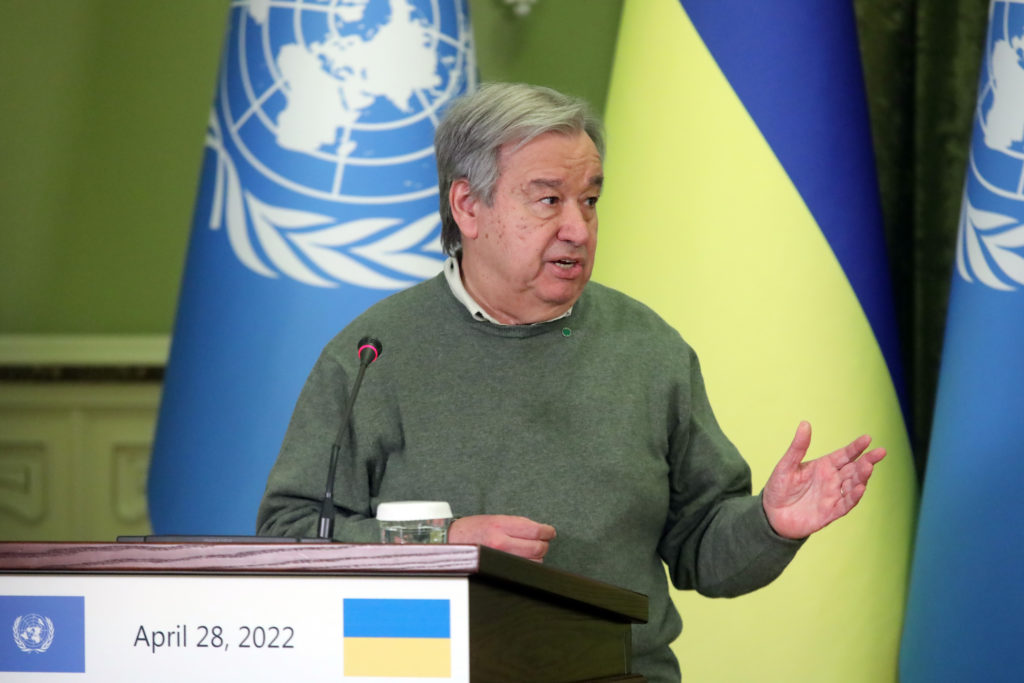 press-conference-of-ukrainian-president-and-un-secretary-general-in-kyiv-2