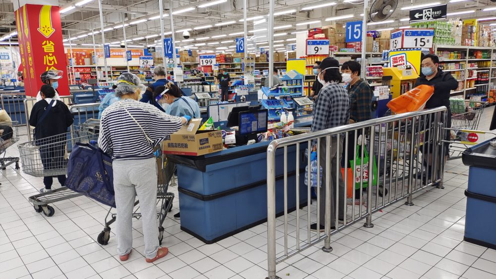 china-walmart-supermarket-reopen-in-shanghai