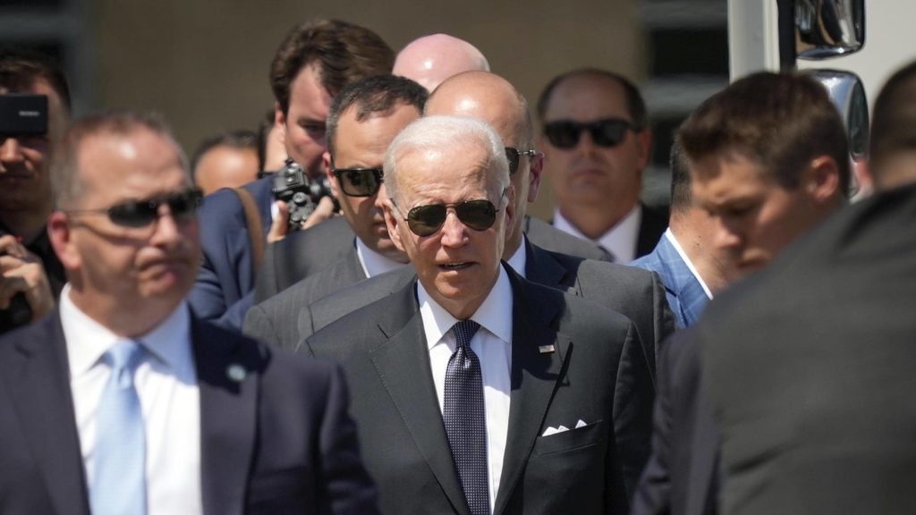 news-president-biden-visits-uvalde-3