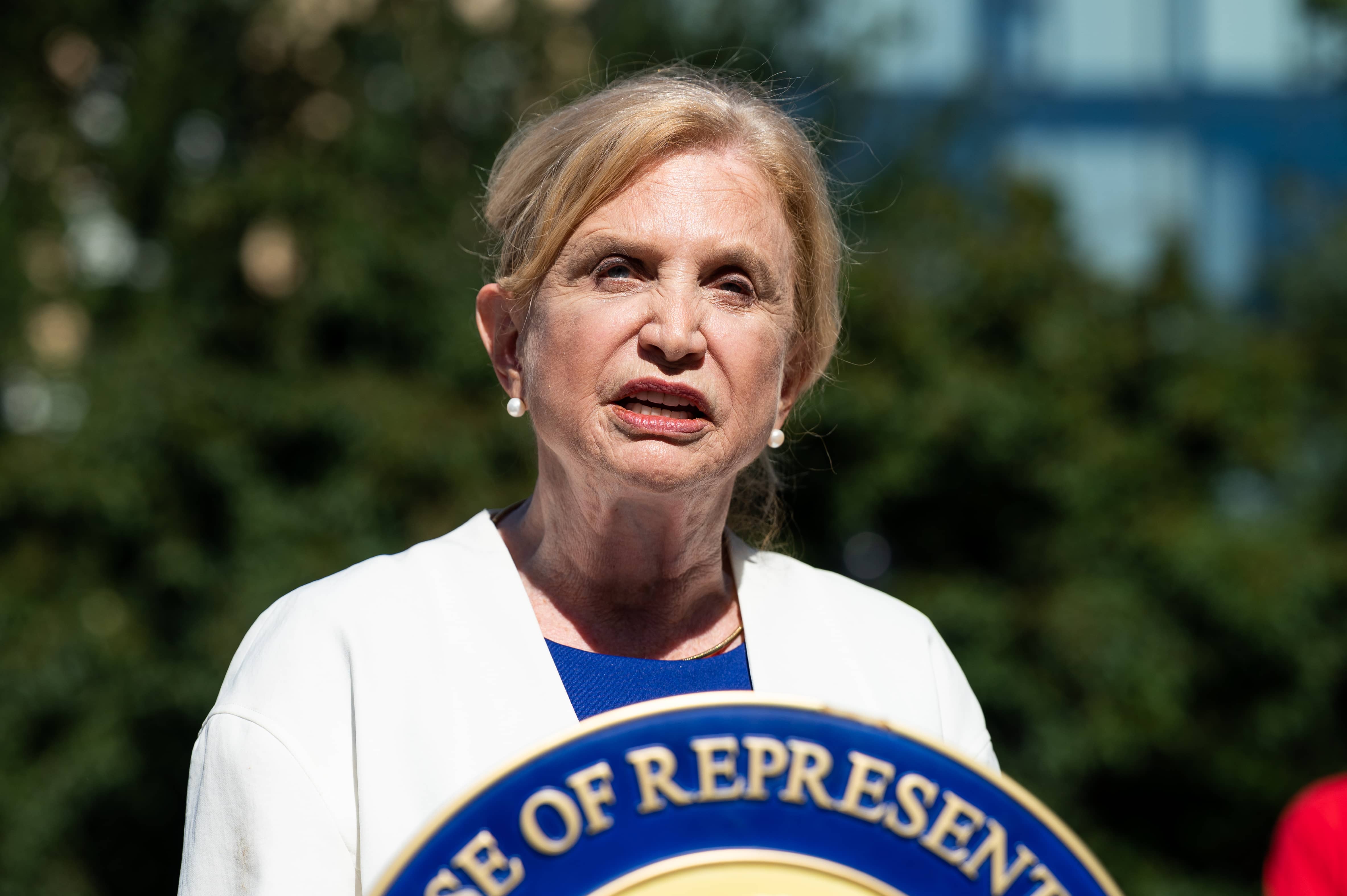 congresswoman-carolyn-maloney-on-combatting-gun-violence-2