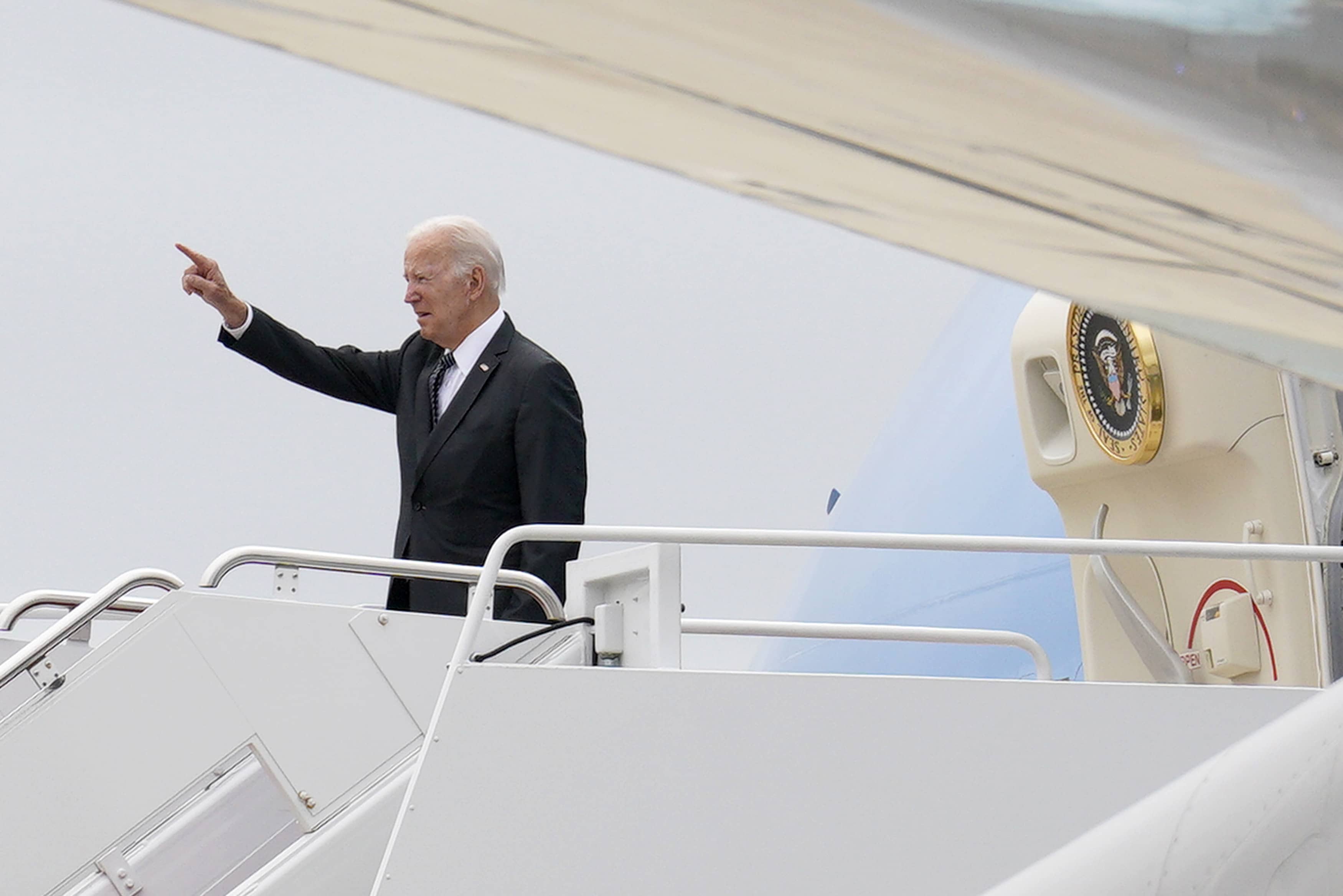 joe-biden-departs-to-boston-washington