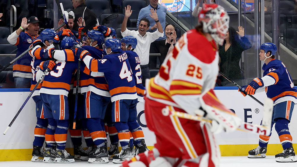 islanders_flames