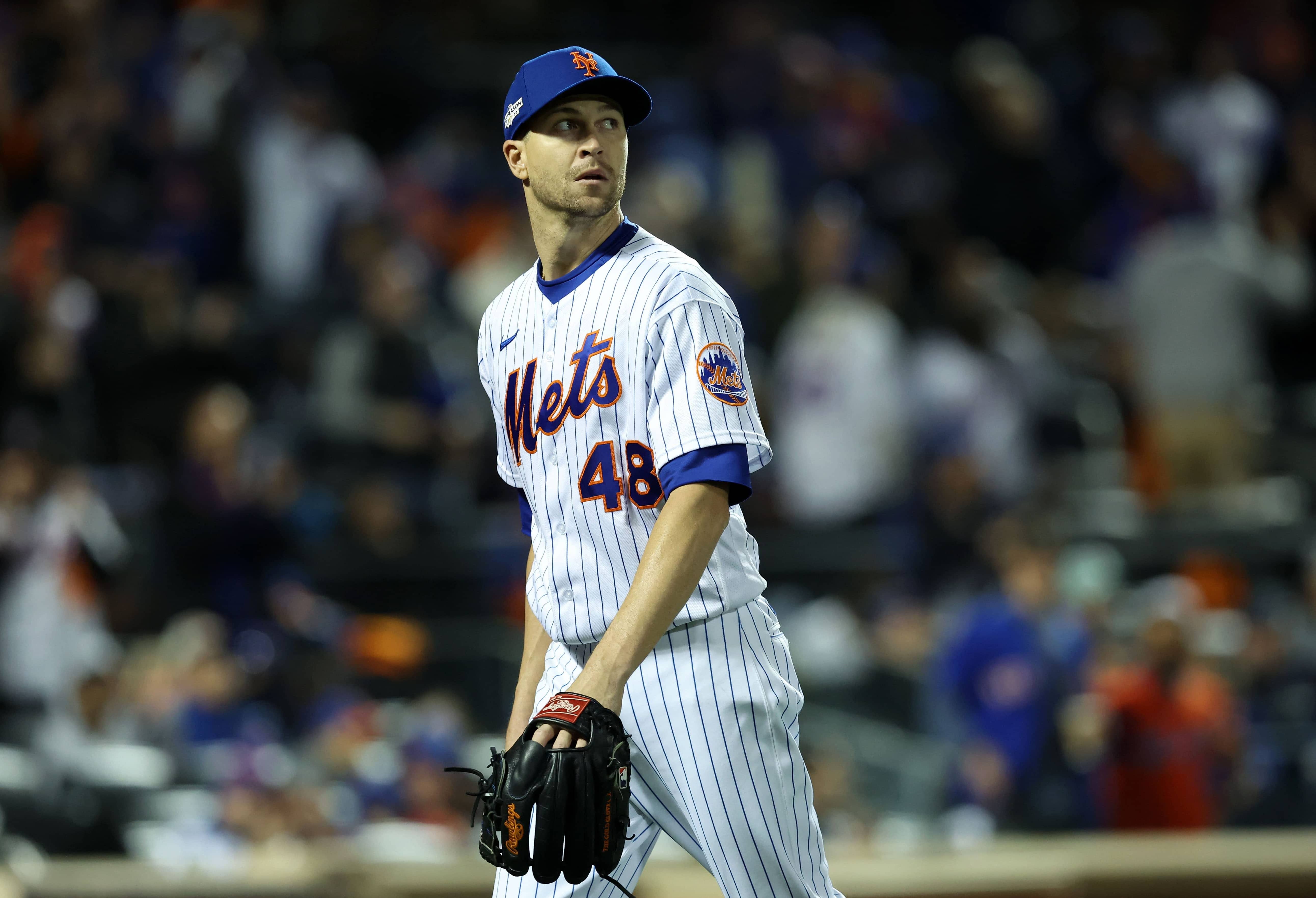 Mets Say So Long To Cy Young Winning Pitcher 77 WABC