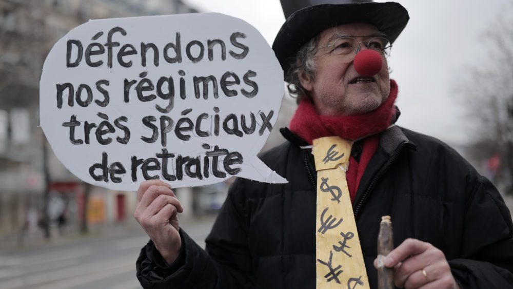 france-pension-protests