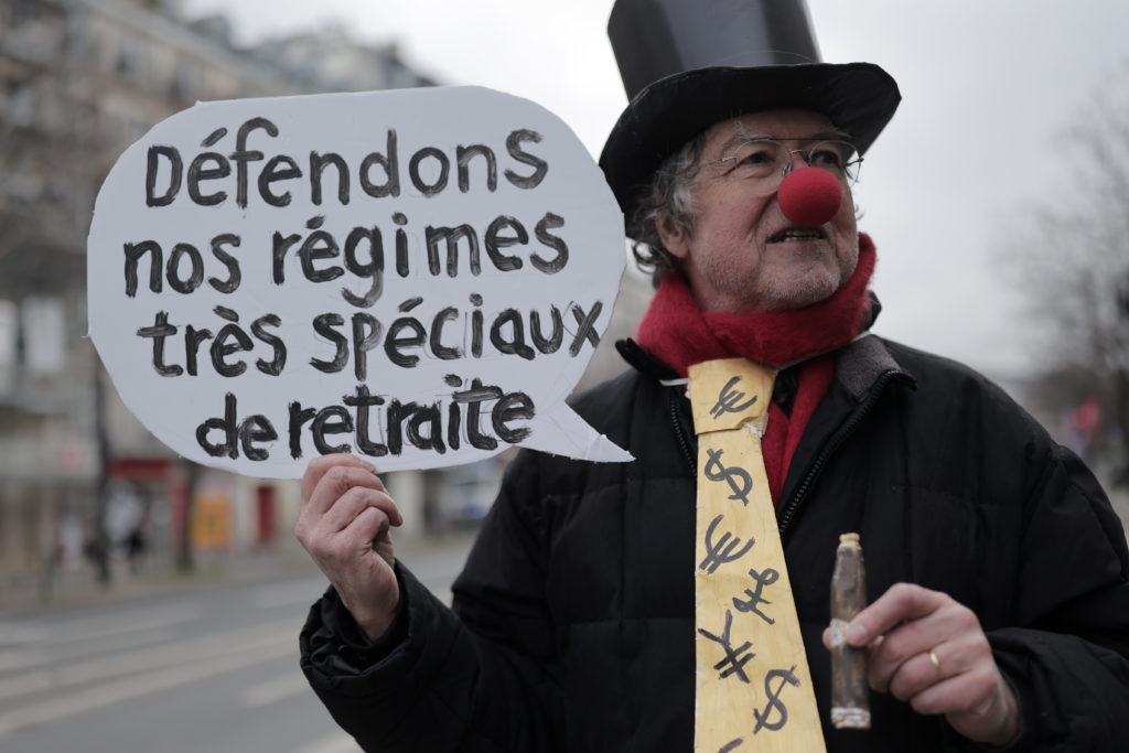 france-pension-protests