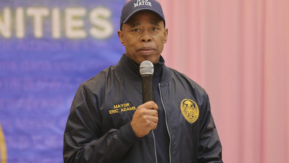 vereinigte-staaten-mayor-eric-adams-speech-on-safety-awareness
