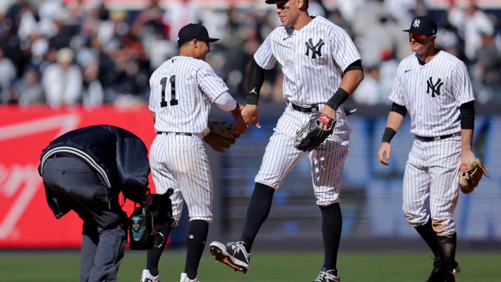 mlb-san-francisco-giants-at-new-york-yankees-2