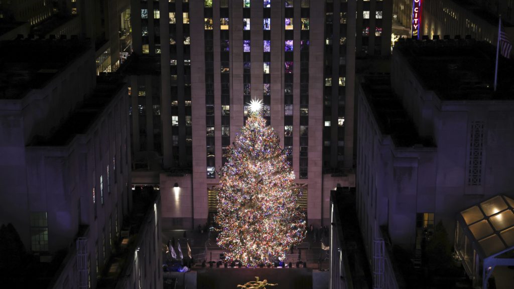 rockefeller-center-christmas-tree