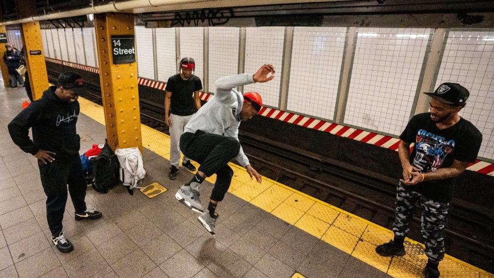 syndication-the-record-129