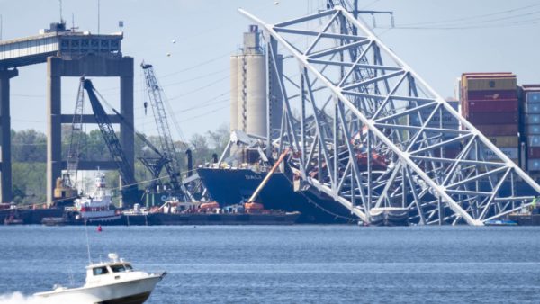 Baltimore Says Cargo Ship Had “Incompetent Crew”