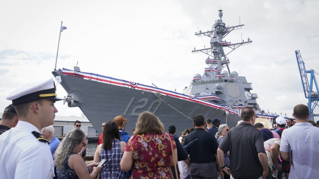 news-commissioning-ceremony-for-uss-carl-m-levin-ddg-120