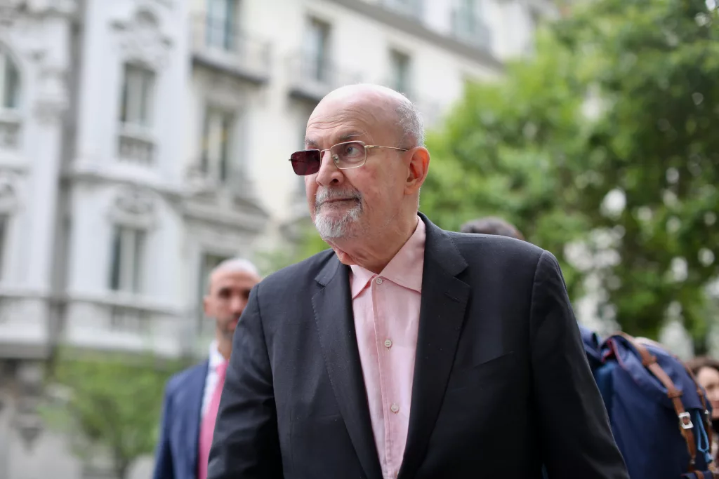 spain-salman-rushdie-in-spain