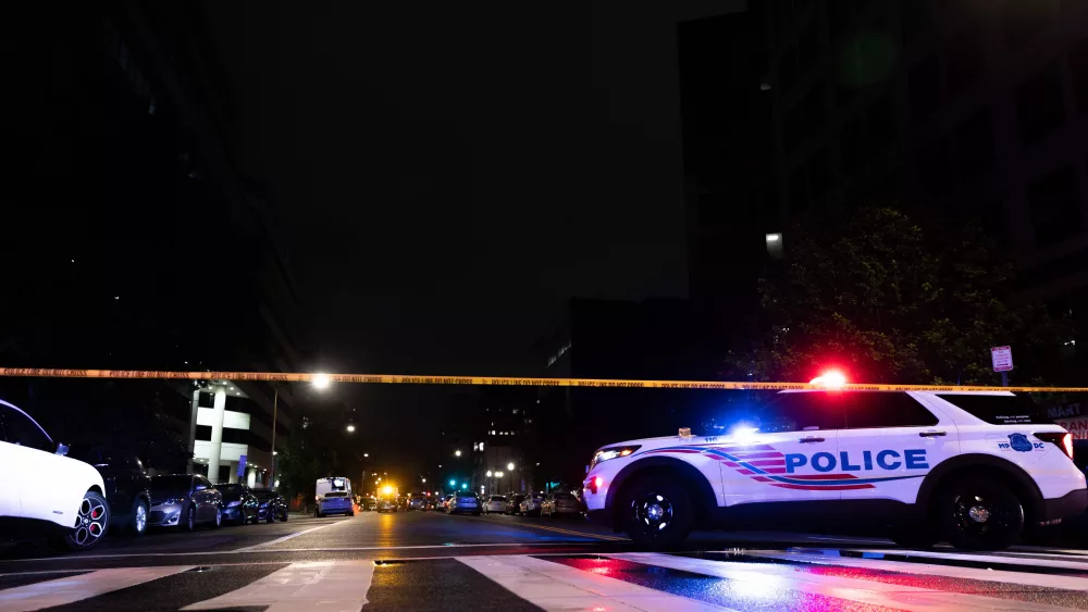 photoflash-2-dead-in-shooting-at-capital-jewish-museum-in-washington-d-c