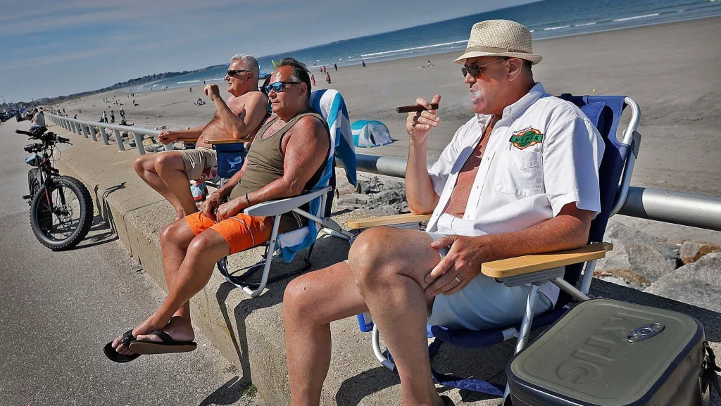 syndication-the-patriot-ledger-10