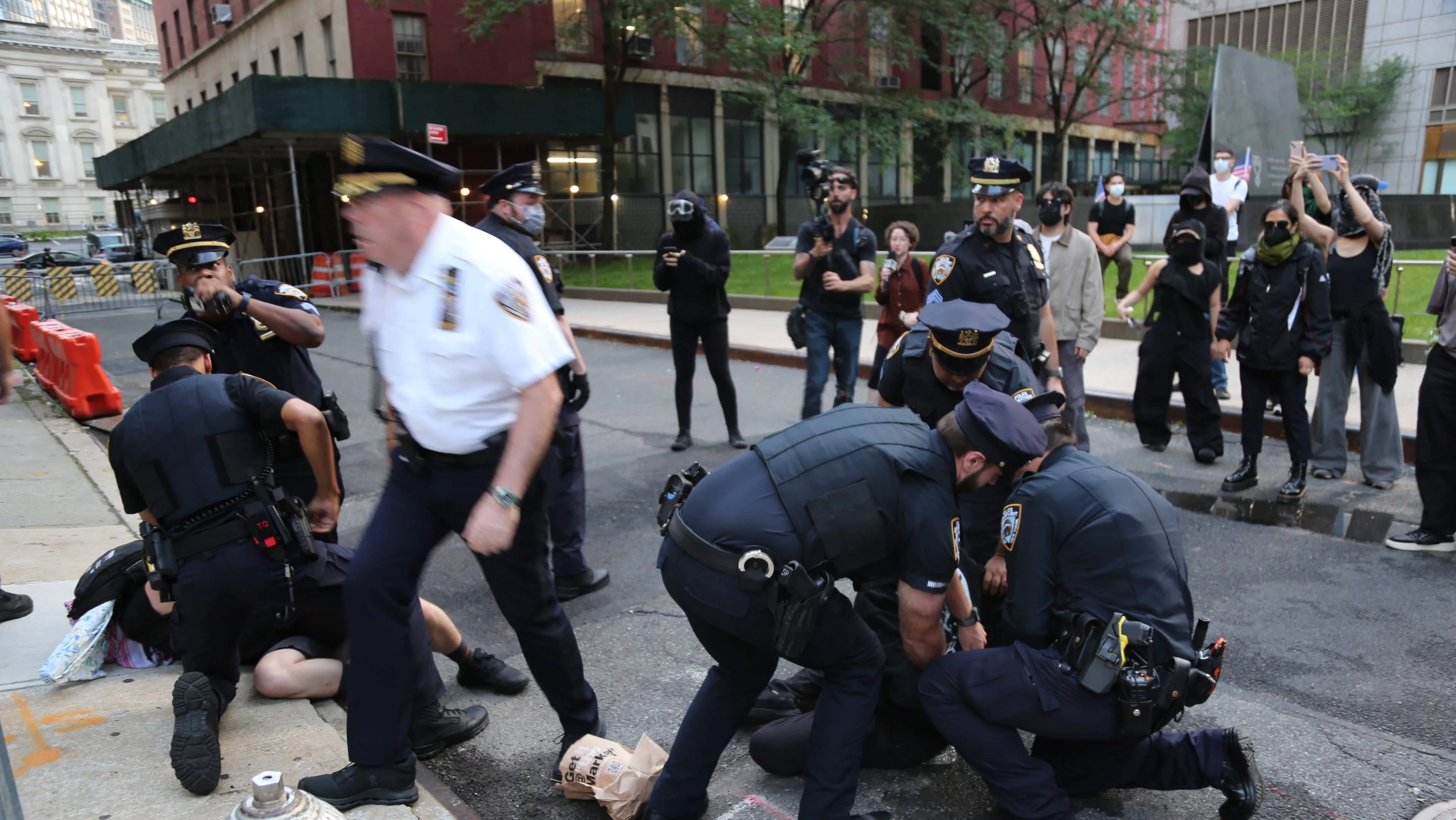 spotnewsu-s-new-york-ice-deportations-protest