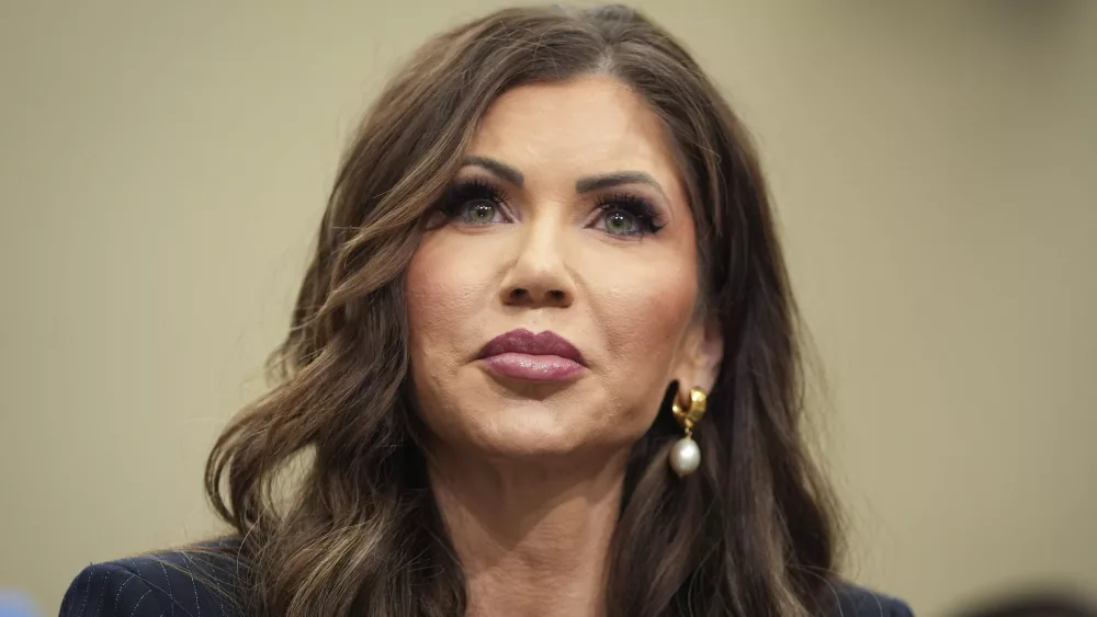 news-kristi-noem-dhs-hearing