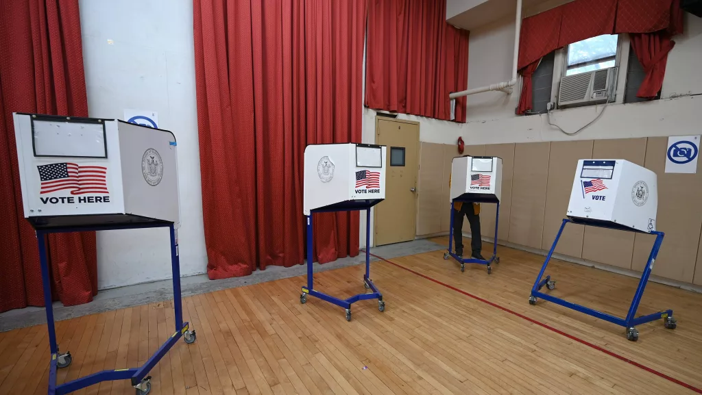 ny-early-voting-starts-in-new-york