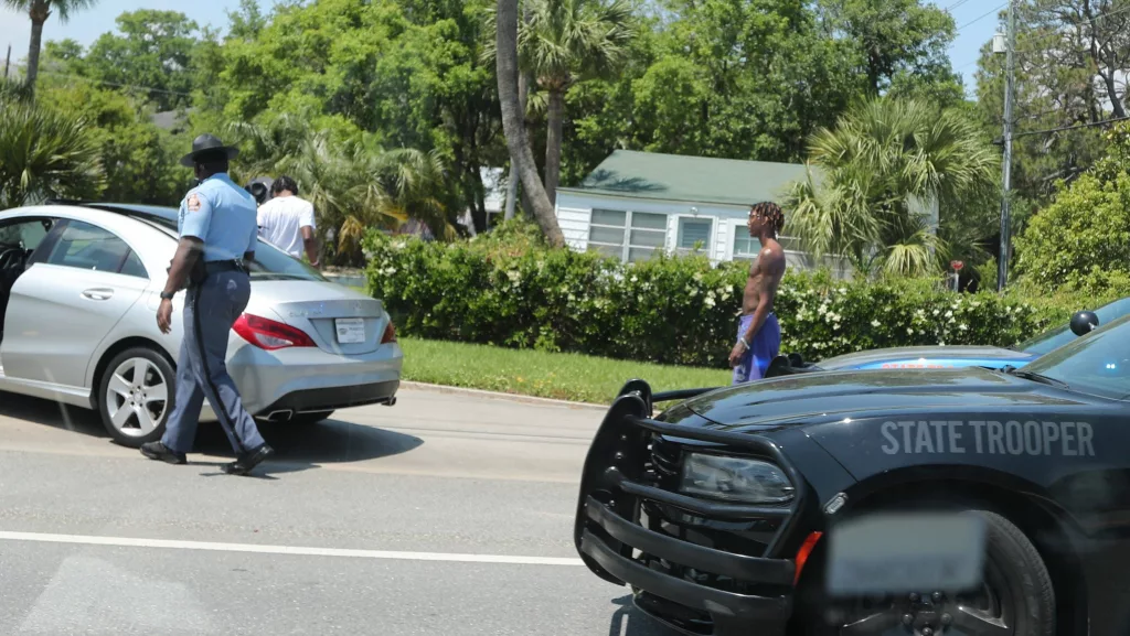 syndication-savannah-morning-news-19