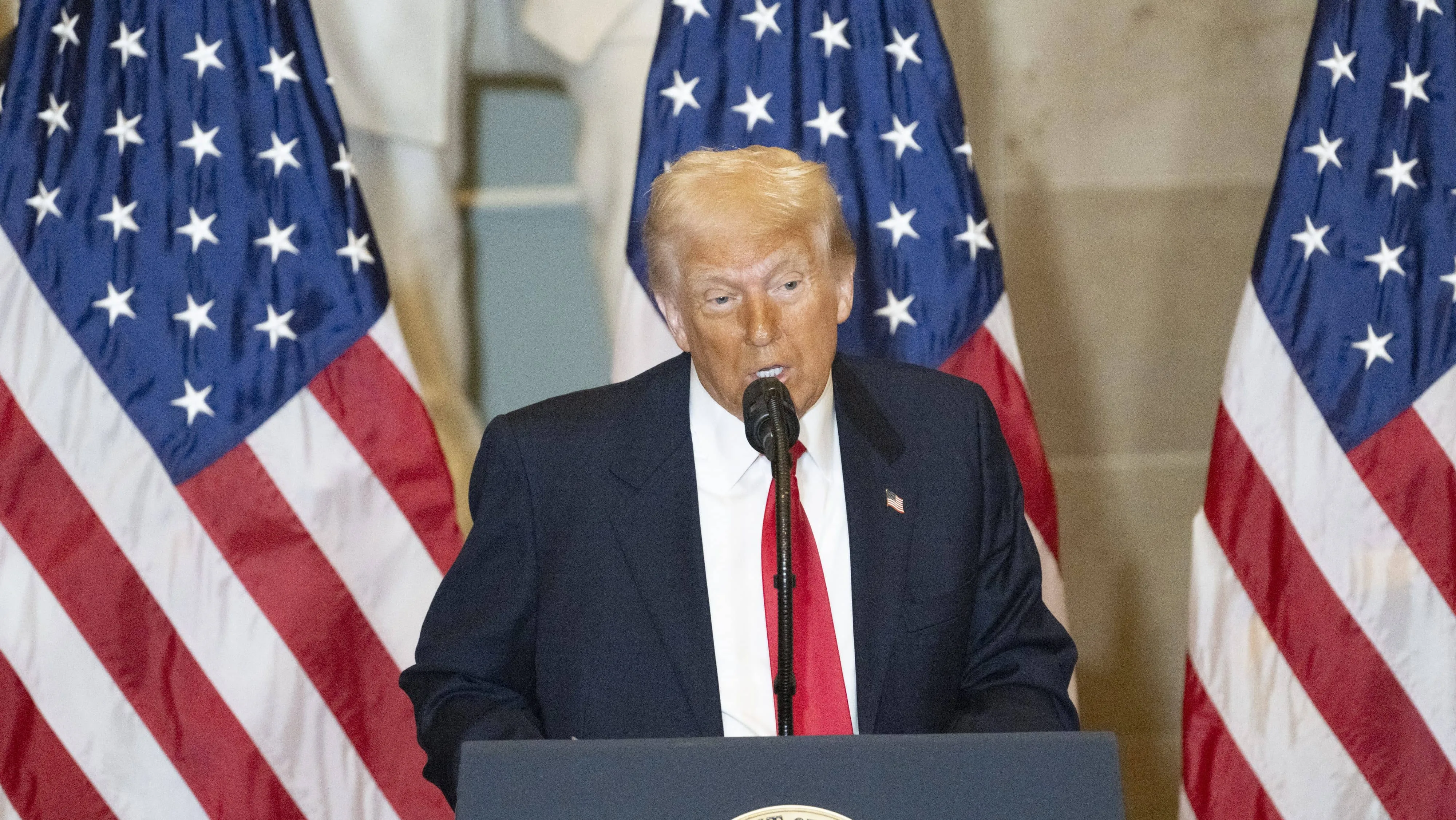trump-attends-the-national-prayer-breakfast-in-statuary-hall-in-the-us-capitol