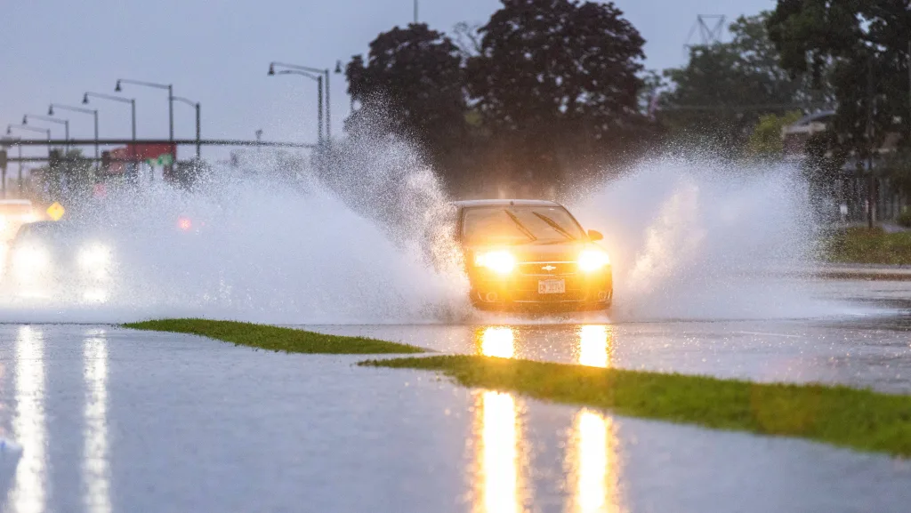 syndication-rockford-register-star-4