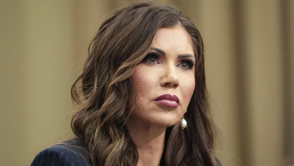 news-kristi-noem-dhs-hearing-3