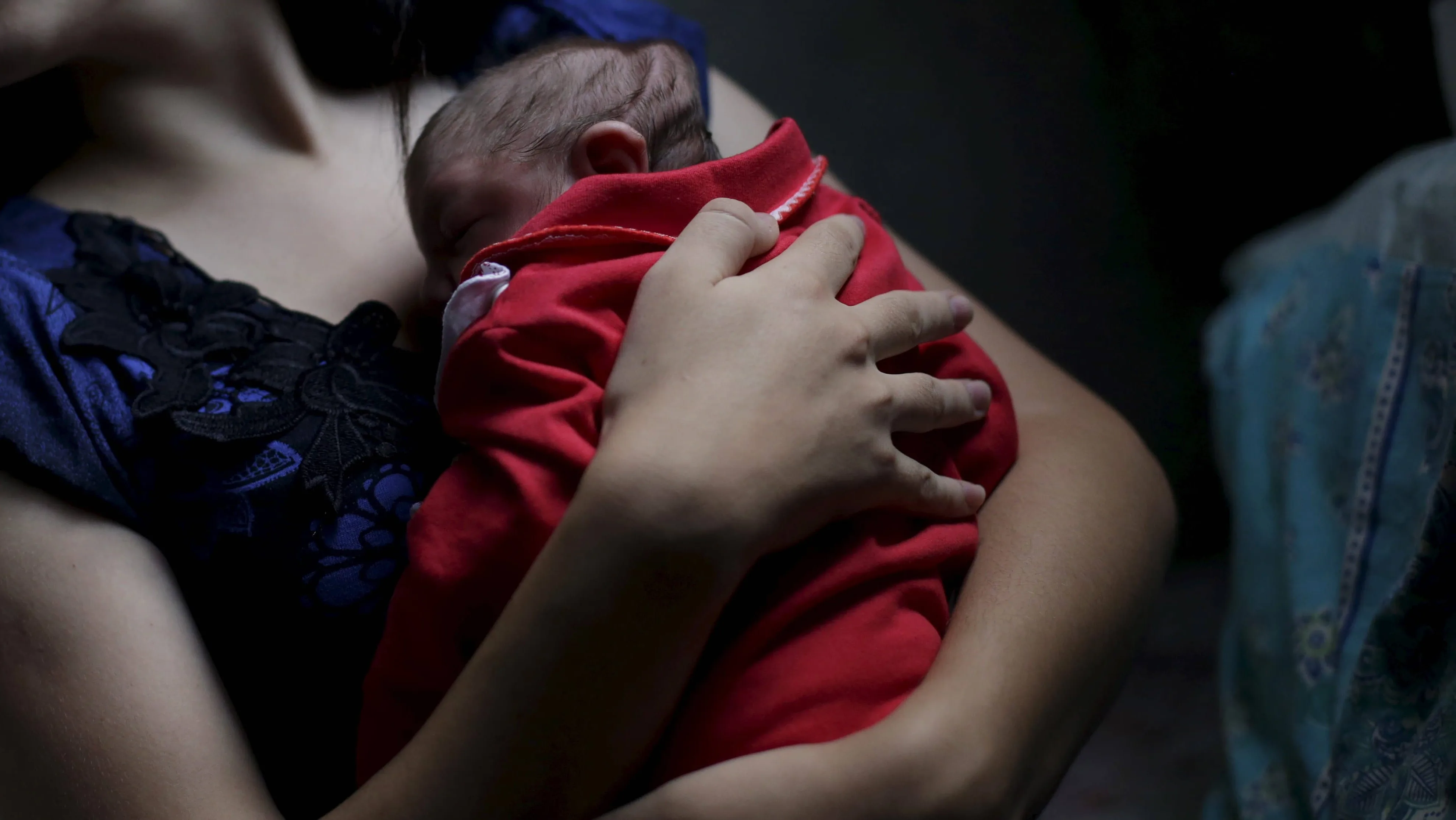 the-wider-image-zika-single-mothers