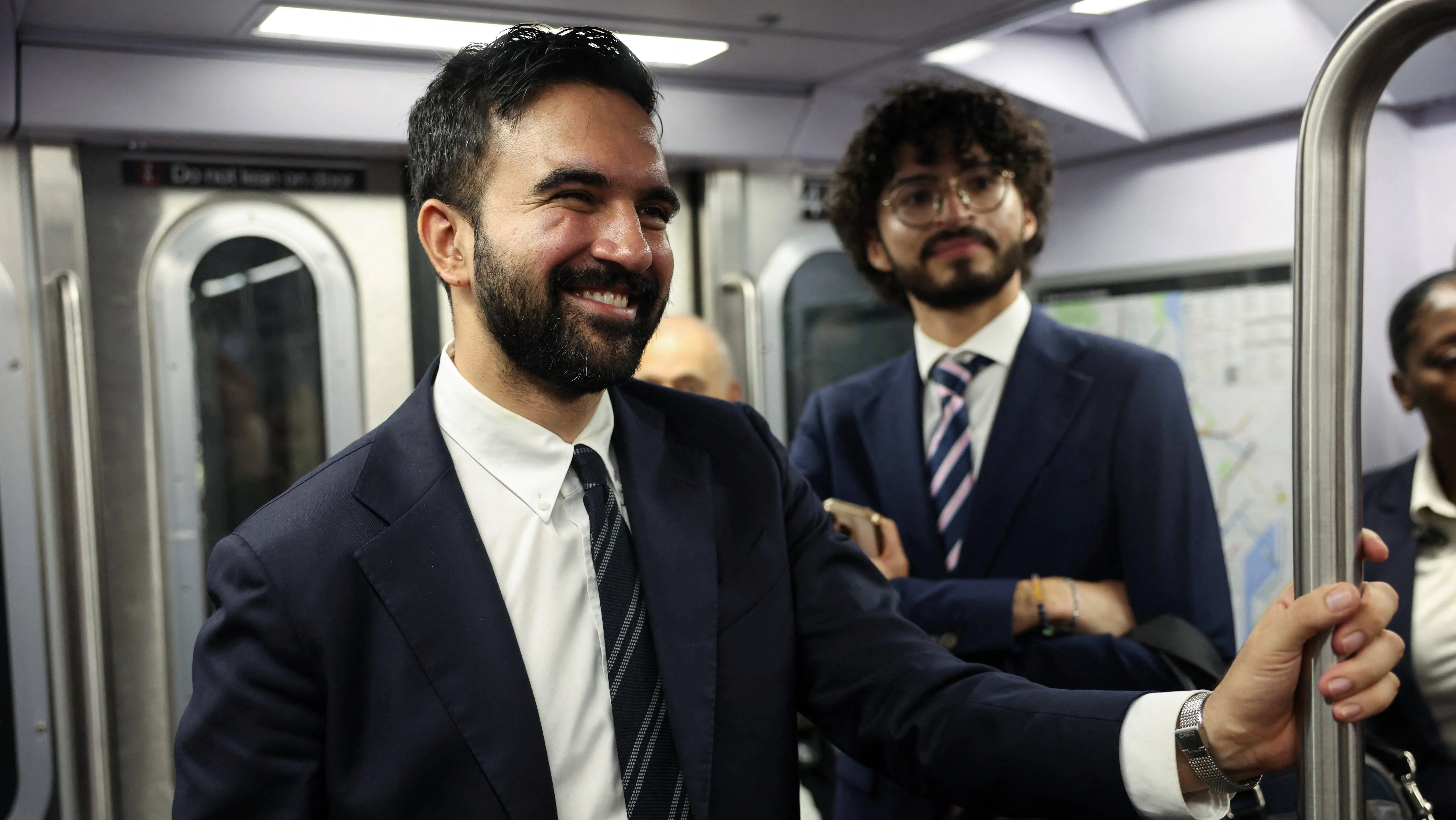 new-york-city-mayoral-candidate-zohran-mamdani-campaigns-in-new-york-city