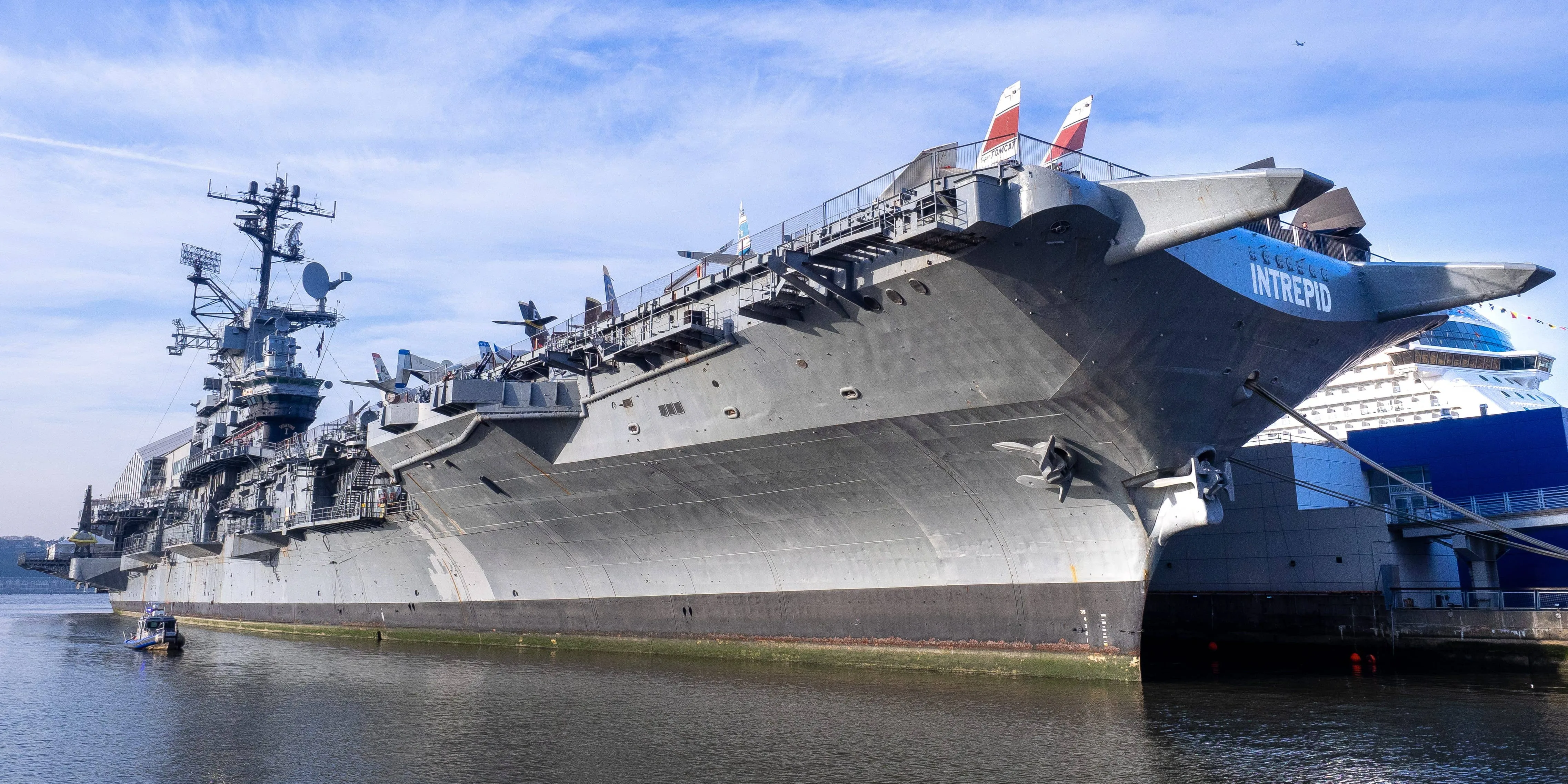 intrepid-museum