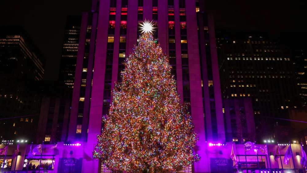 2024-rockefeller-center-christmas-tree-lighting-ceremony-in-manhattan-2