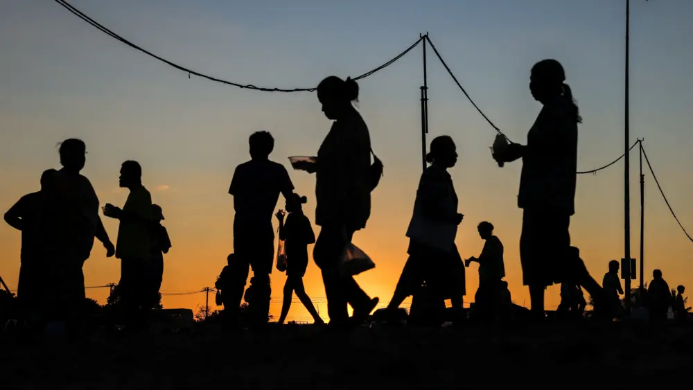 fighting-between-thailand-and-cambodia-spreads-along-contested-border