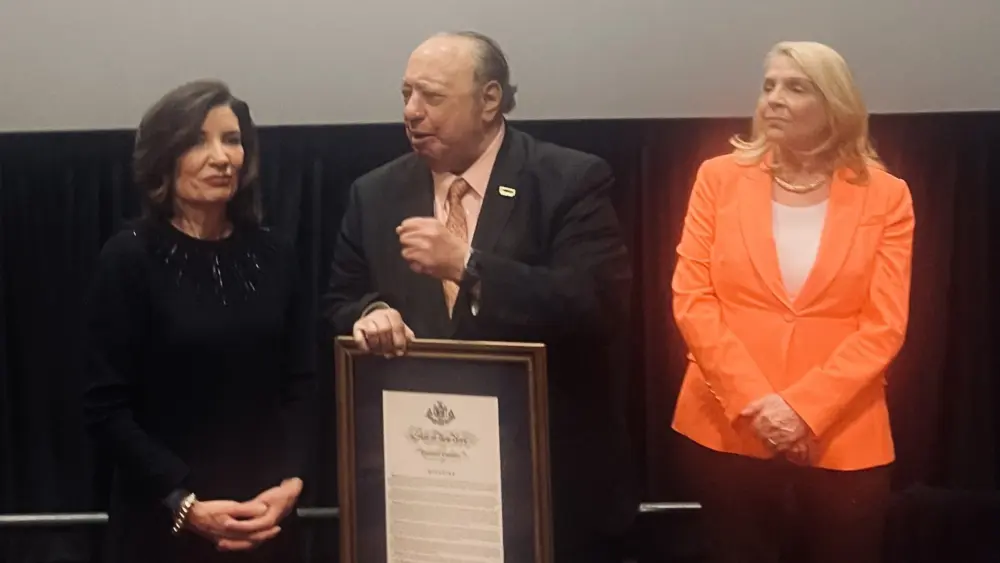 governor-hochul-john-catsimatidis-margo-catsimatidis-marty-supreme-screening-4