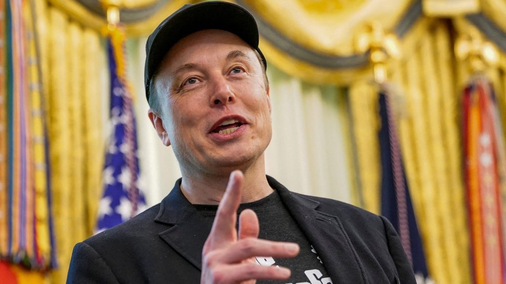 Elon Musk’s Future: No Doctors, No Jobs, Just “Free Money”