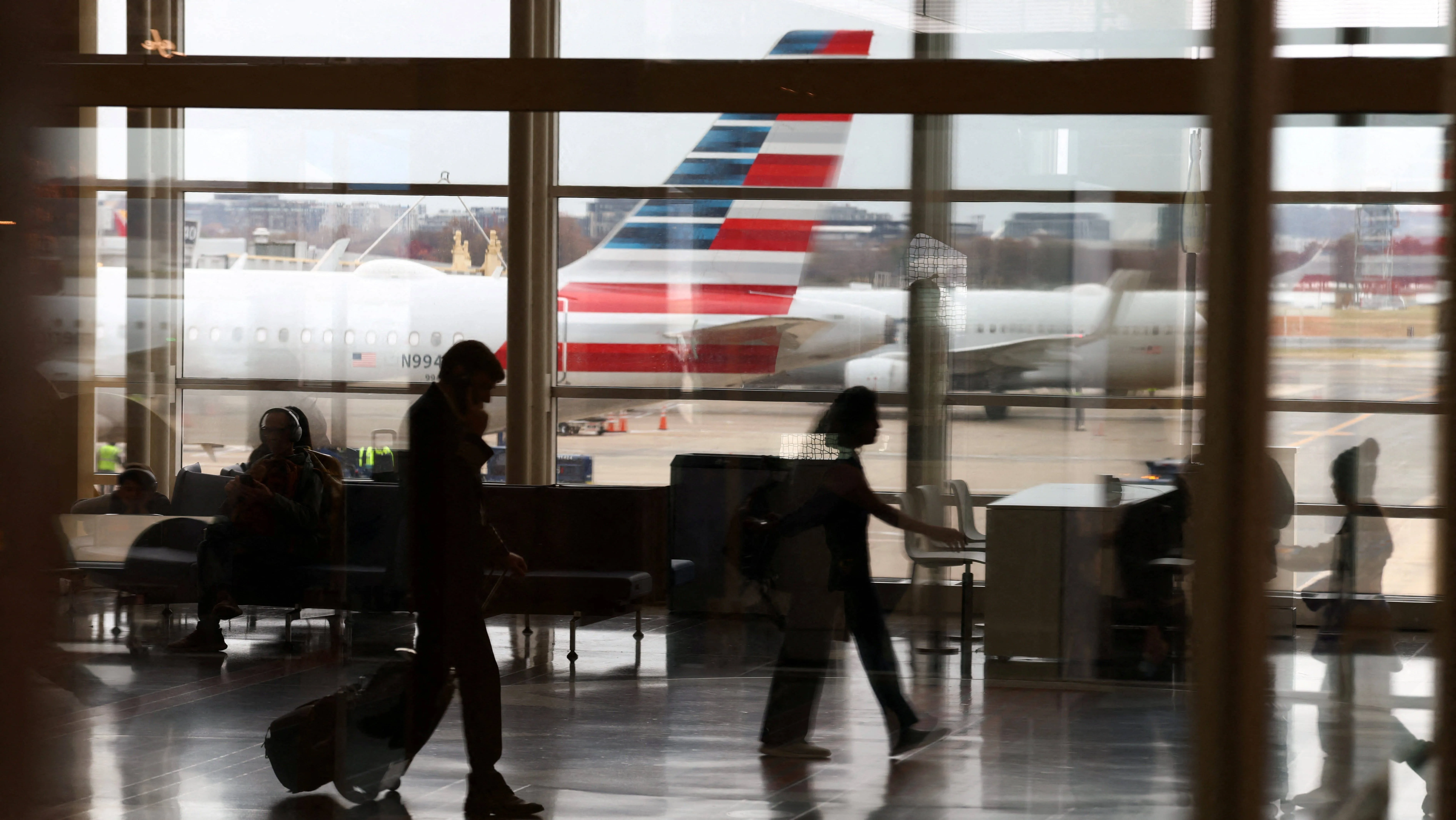 file-photo-thanksgiving-holiday-travel-at-ronald-reagan-washington-national-airport-in-arlington-virginia