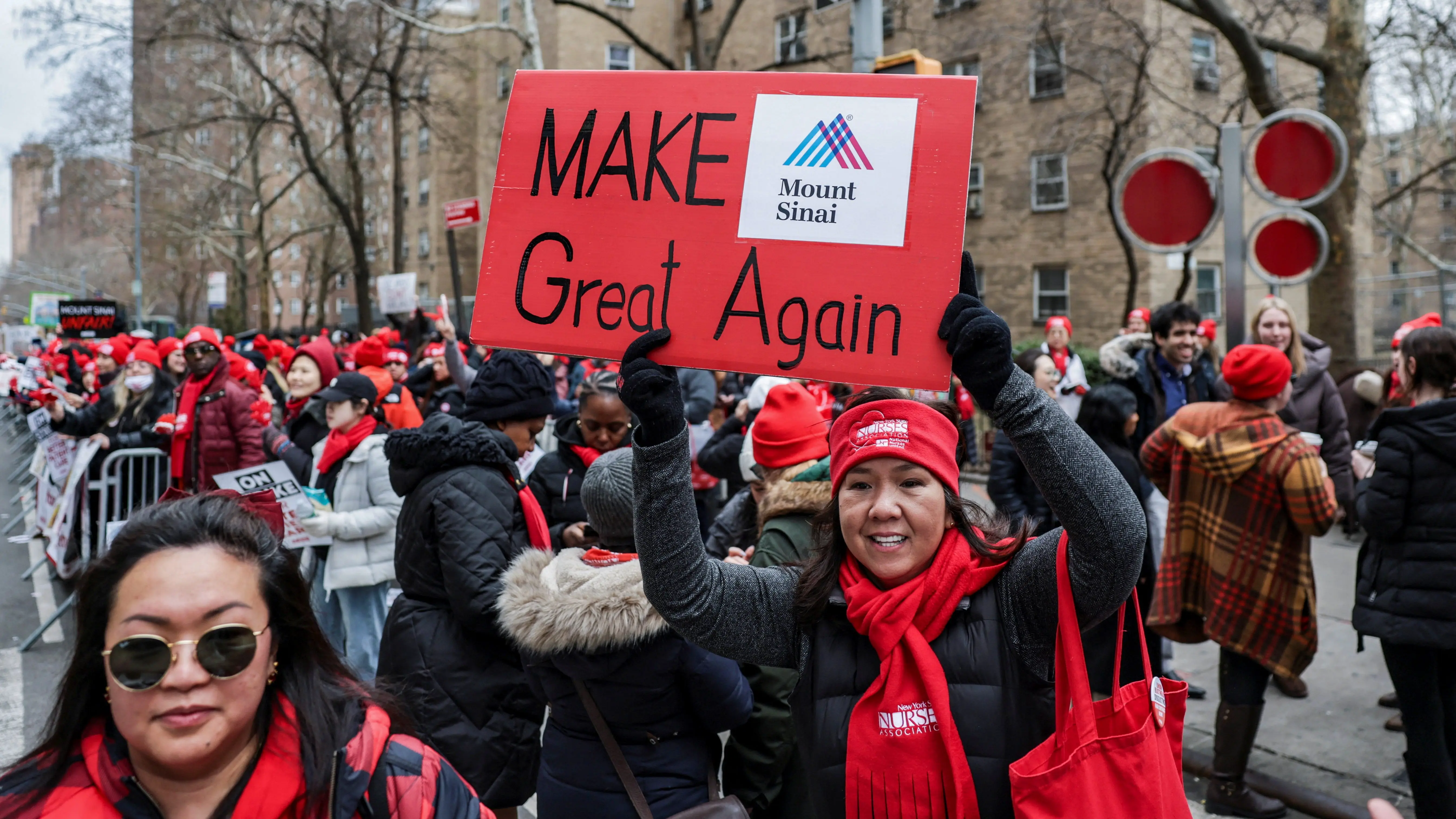 new-york-state-nurses-association-union-members-strike-5