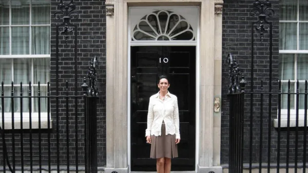 new-epstein-images-released-by-u-s-justice-department-3