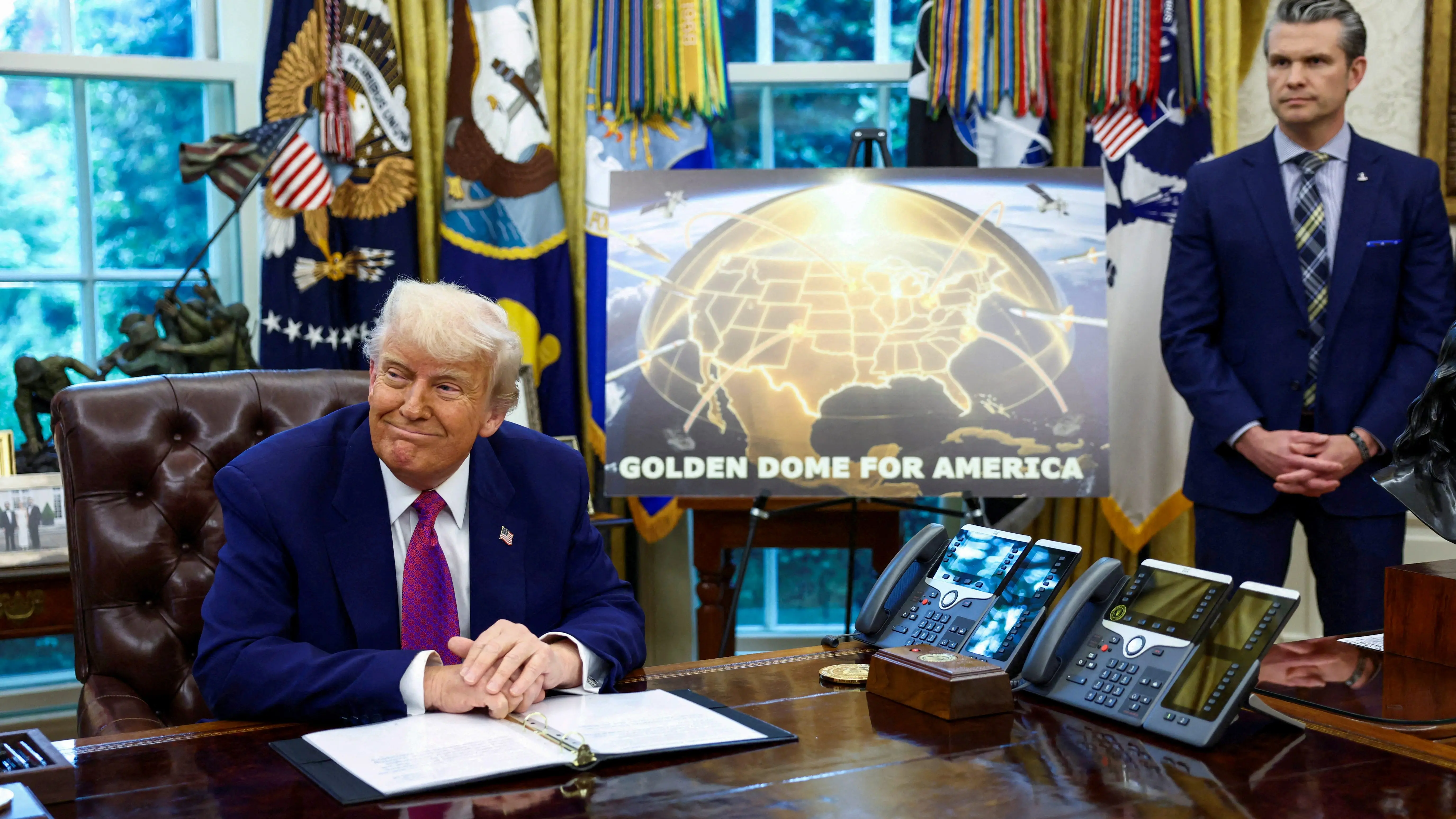 u-s-president-donald-trump-and-u-s-defense-secretary-pete-hegseth-make-an-announcement-at-the-white-house-in-washington