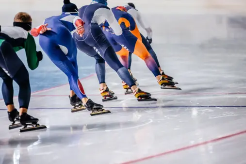men-mass-start-race-in-speed-skating