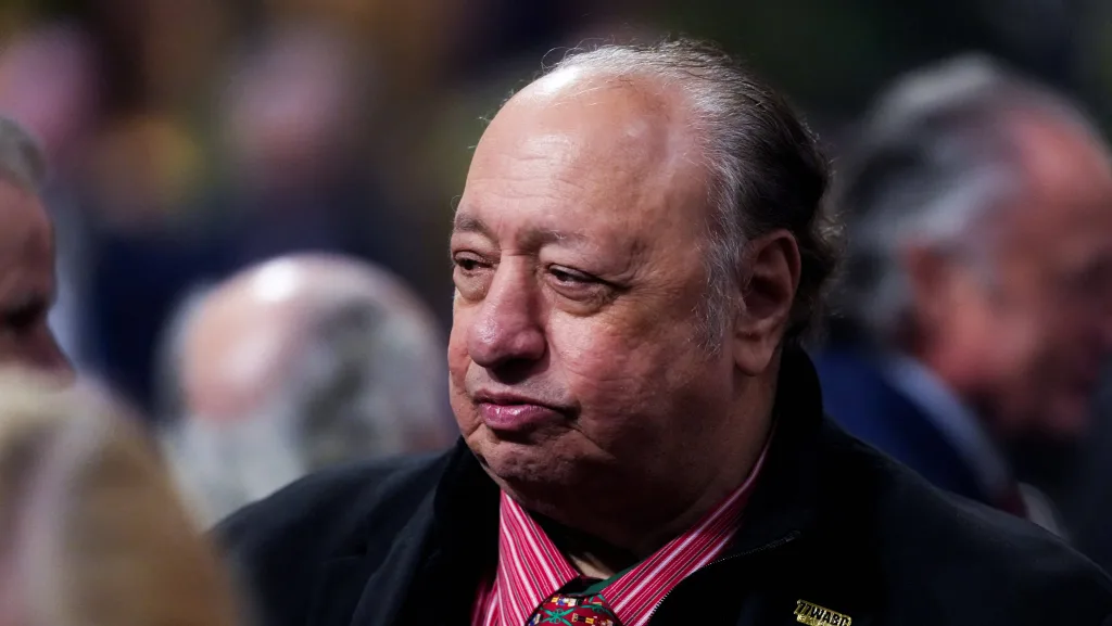 midnight-mass-christmas-service-at-st-patricks-cathedral-2