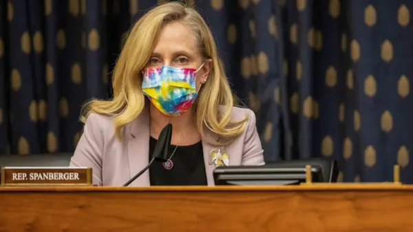 “TOTAL CON JOB”: Virginia Democrats Push Massive Tax Hikes – Then Vote Themselves a 150% Raise