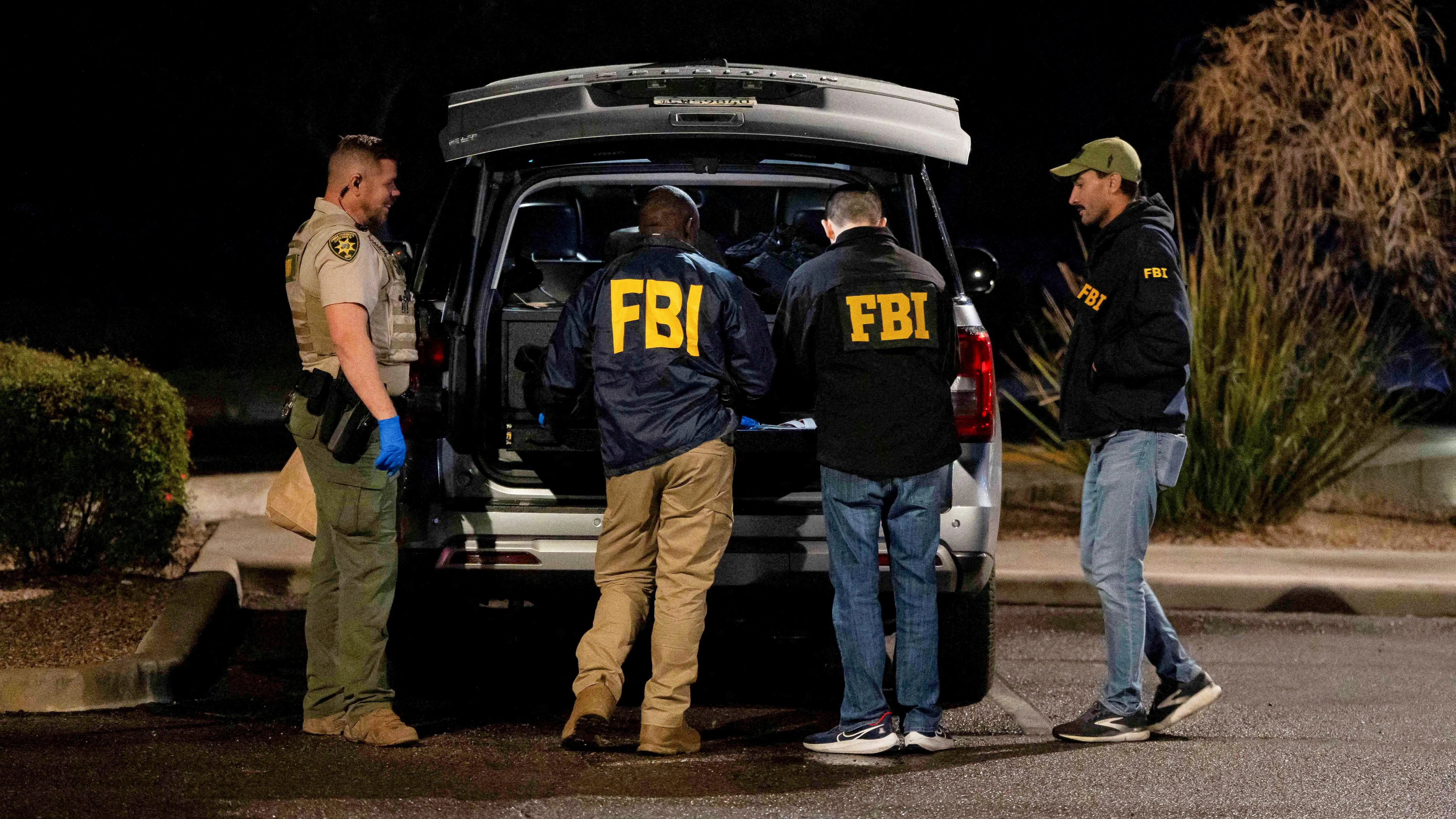 nancy-guthrie-the-84-year-old-mother-of-u-s-journalist-and-television-host-savannah-guthrie-is-missing-from-her-home-in-tucson-arizona-2