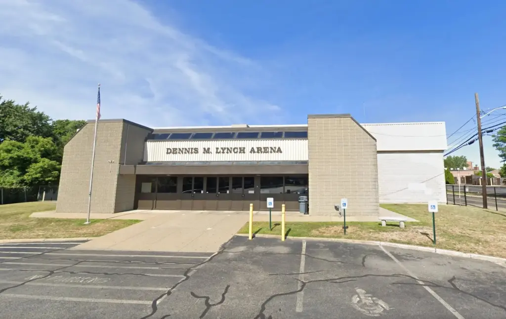 dennis-m-lynch-arena-police-121495776