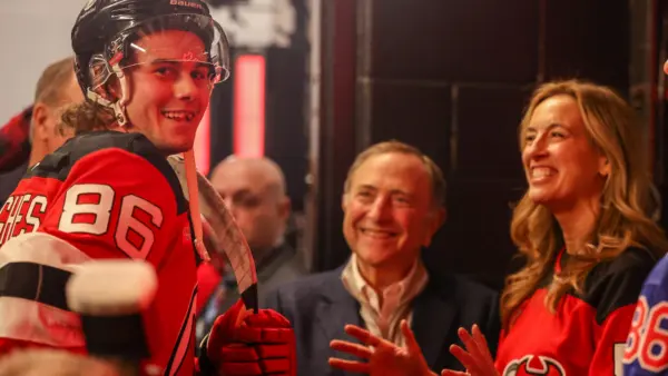 nhl-buffalo-sabres-at-new-jersey-devils