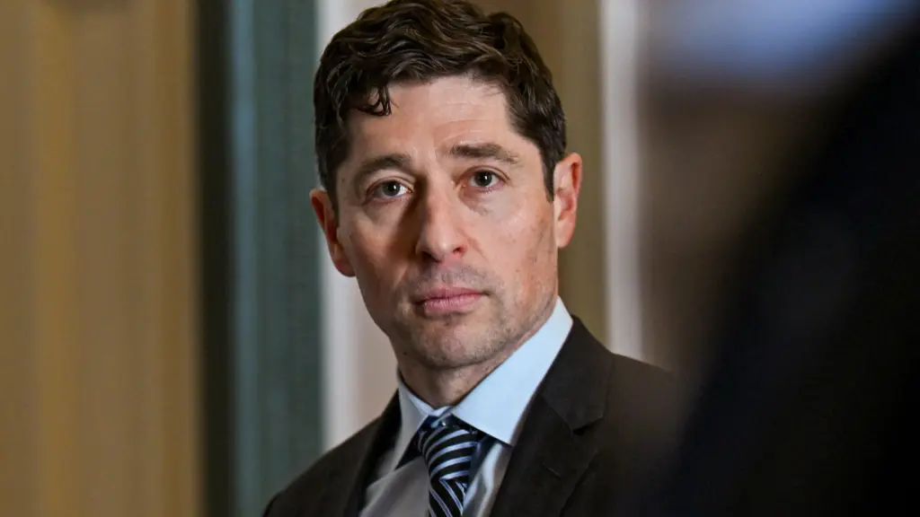 minneapolis-mayor-jacob-frey-meets-with-u-s-senate-minority-leader-chuck-schumer-in-washington-d-c