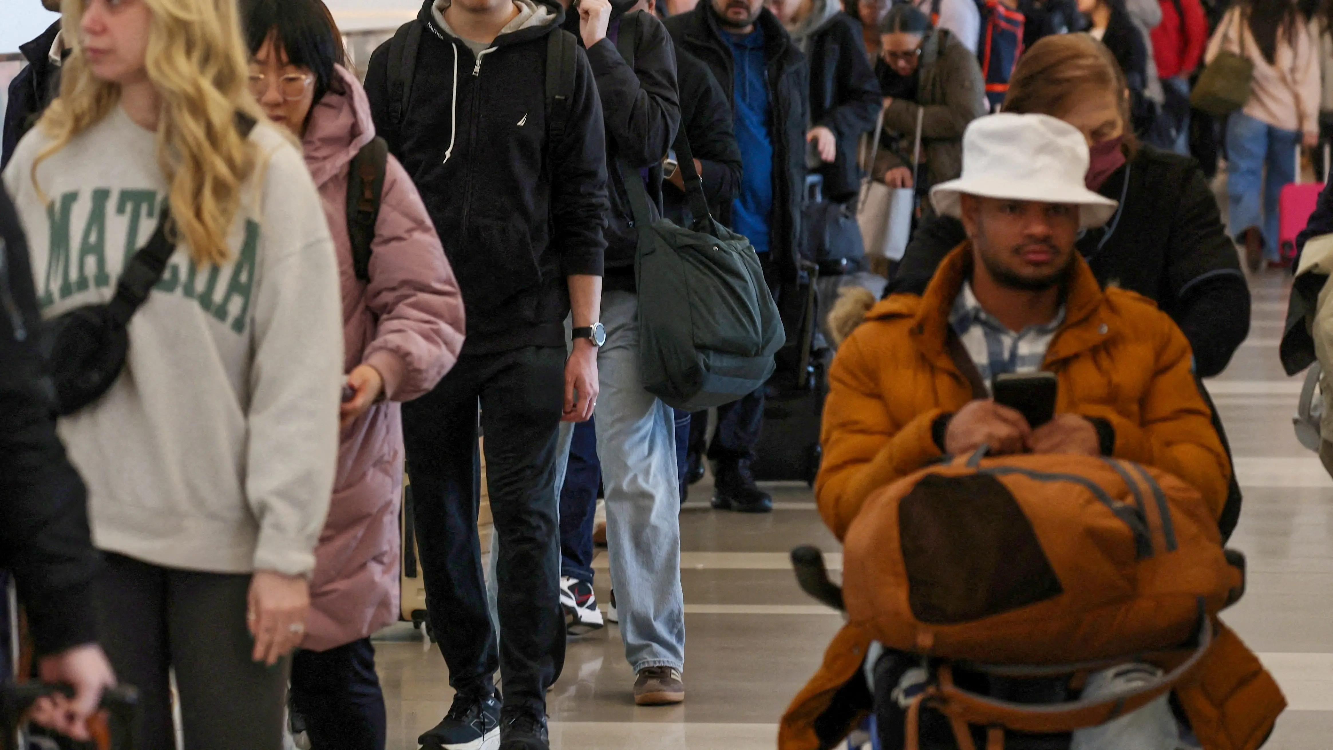 file-photo-new-yorks-laguardia-airport-faces-second-day-of-delays-cancellations-after-collision