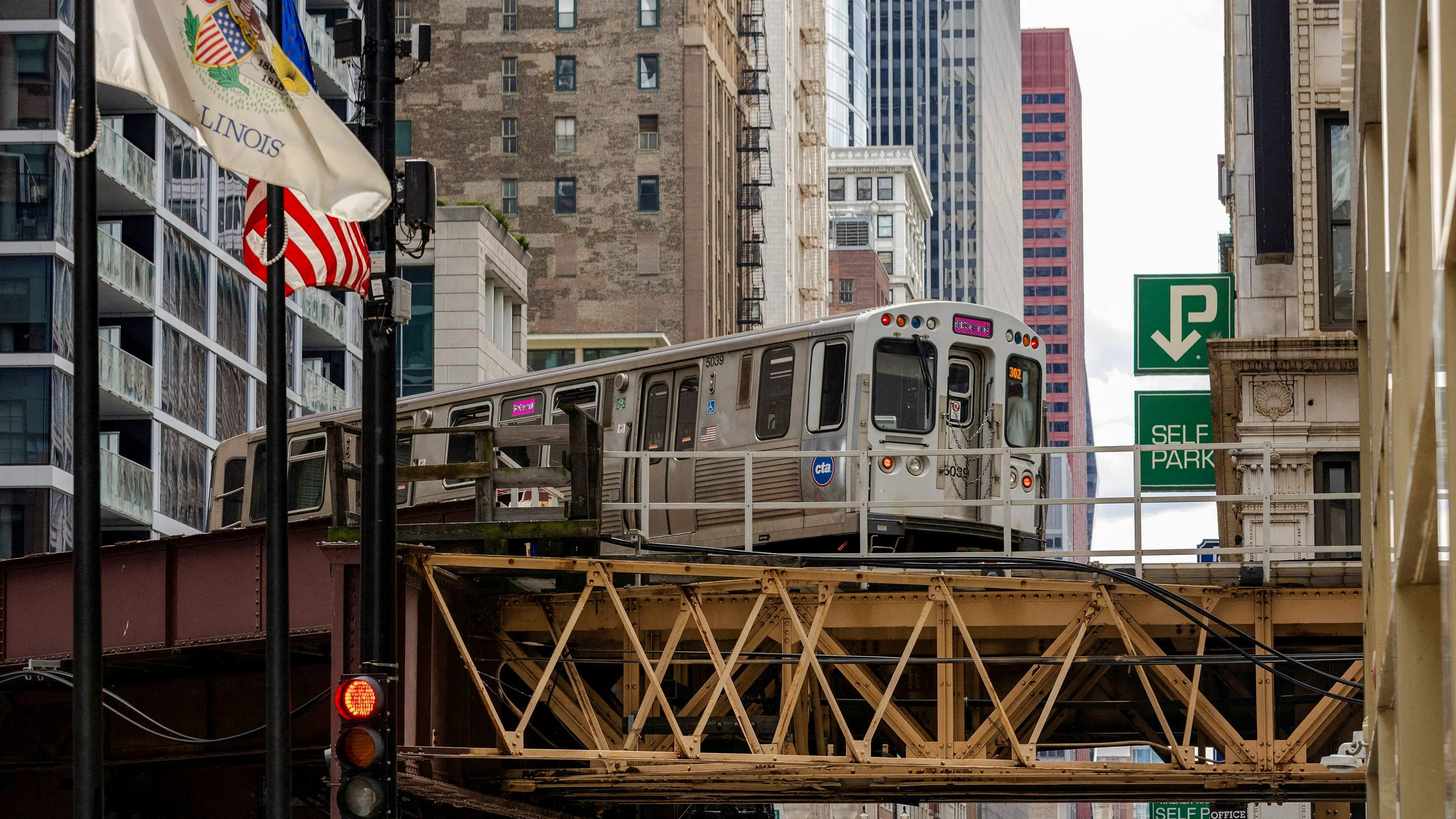 file-photo-a-subway-train-travels-down-an-elevated-track-on-wabash-avenue-in-chicago