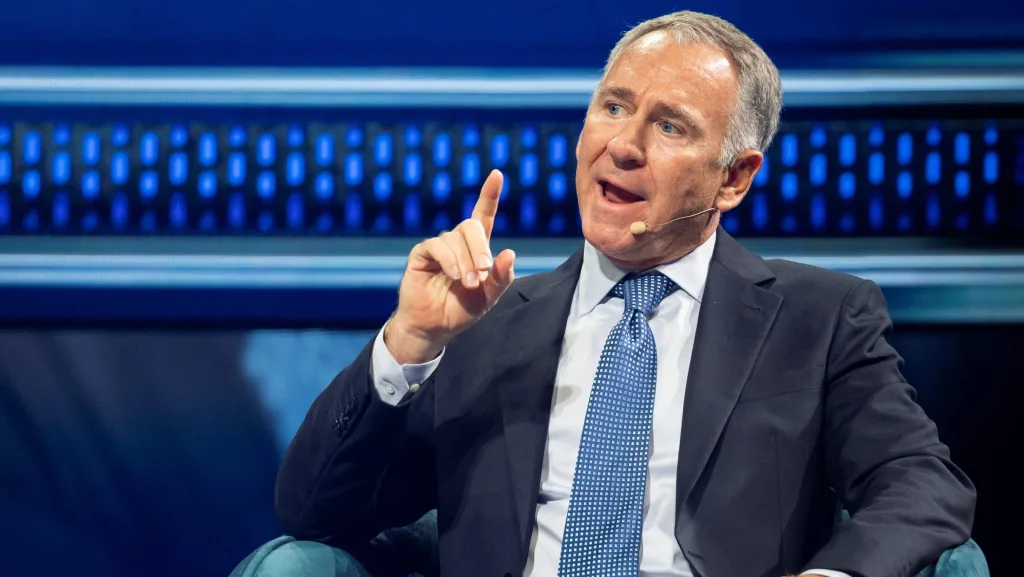 world-leaders-in-government-business-sports-and-entertainment-attend-the-america-business-forum-in-miami