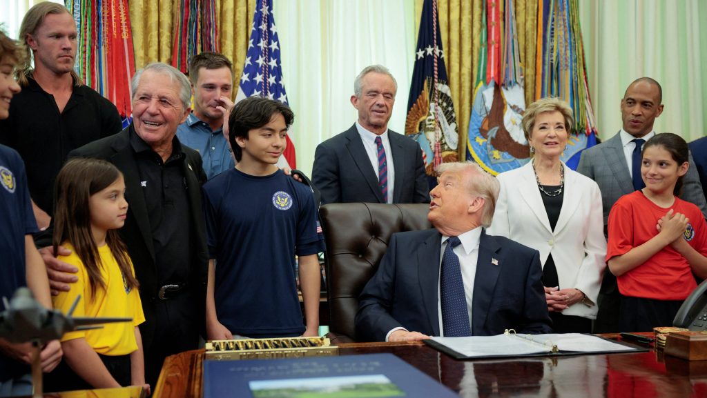 Former Mets Pitcher Praises Trump